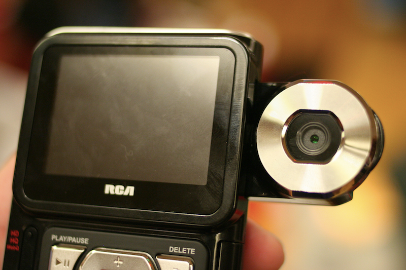Illustration for article titled RCA EZ300 Pocket Camcorder Shoots HD for Frugal Filmmakers